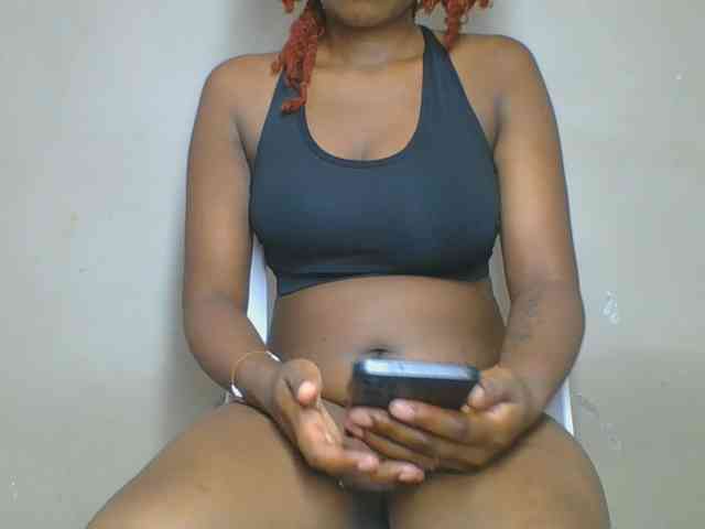 Spicedpussy webcam