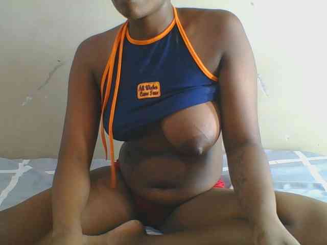 Spicedpussy webcam