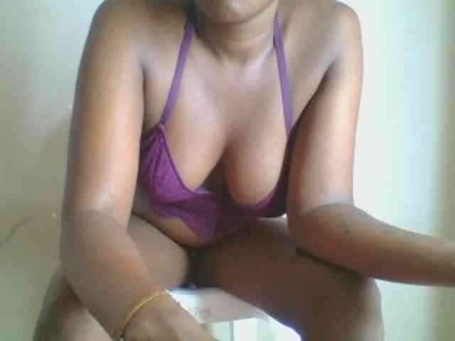 Spicedpussy webcam