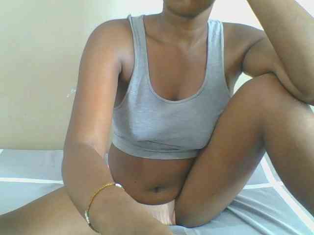 Spicedpussy webcam