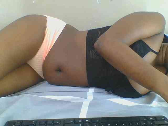 Spicedpussy webcam