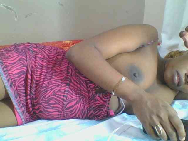 Spicedpussy webcam
