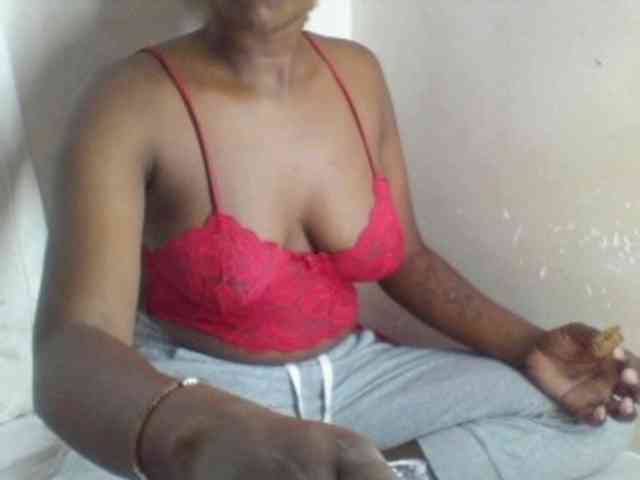 Spicedpussy webcam