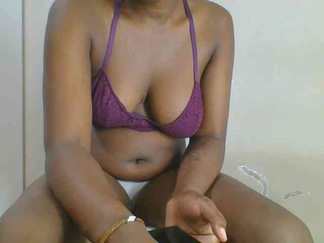 Spicedpussy webcam