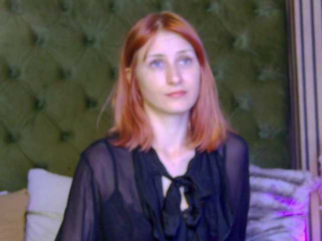 SiennaShapiro live cam on BongaCams