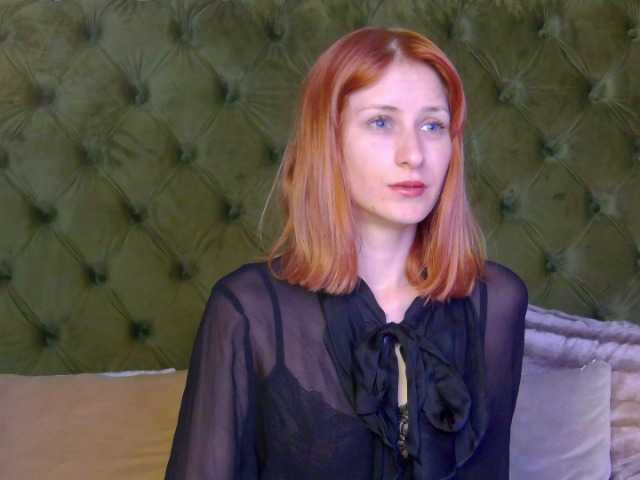 SiennaShapiro live cam on BongaCams