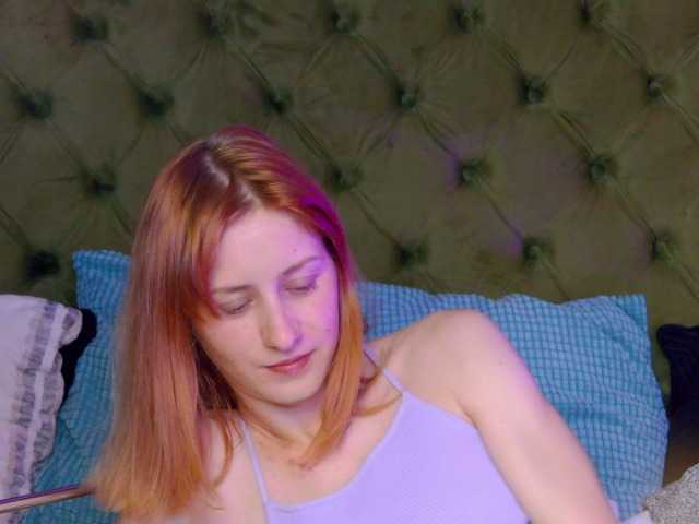 SiennaShapiro live cam on BongaCams