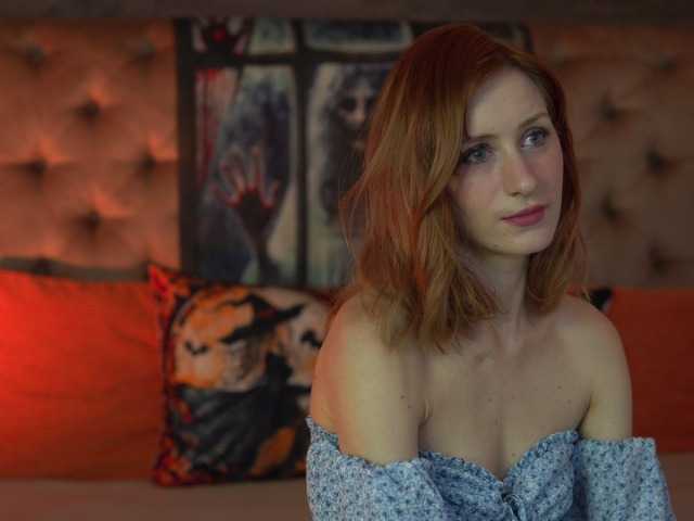 SiennaShapiro live cam on BongaCams