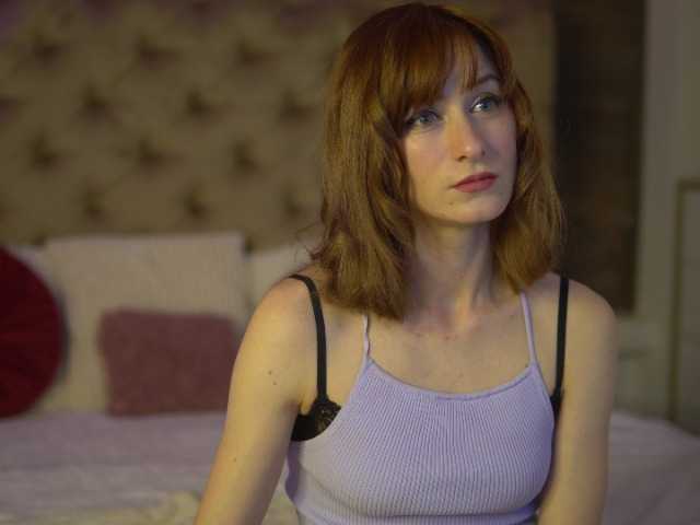 SiennaShapiro live cam on BongaCams
