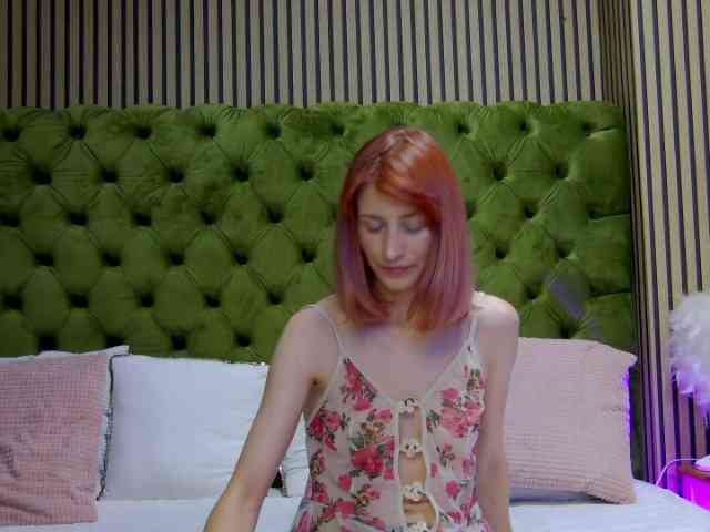 SiennaShapiro webcam