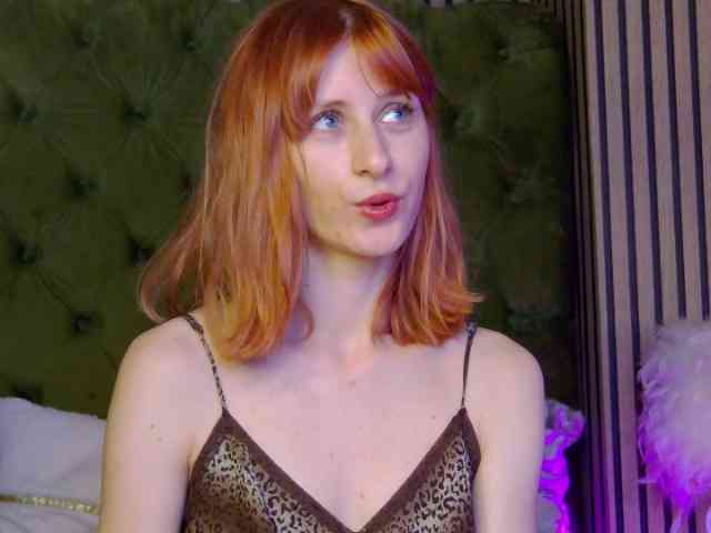 SiennaShapiro webcam