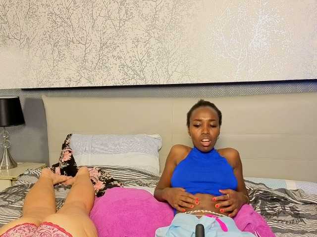 Anvessraa live cam on BongaCams