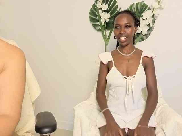 Anvessraa Sex Cam Show