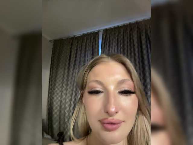 Rabbit2008 live cam on BongaCams