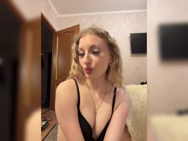 Rabbit2008 live cam on BongaCams