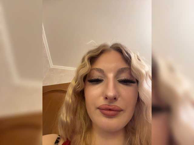 Rabbit2008 live cam on BongaCams