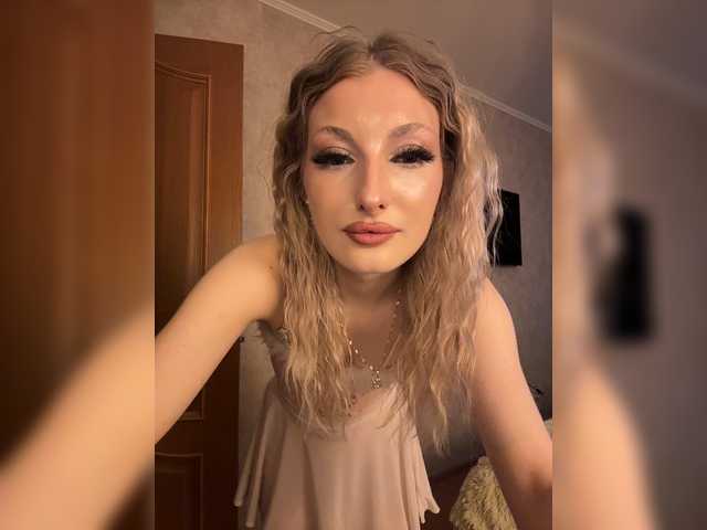 Rabbit2008 live cam on BongaCams