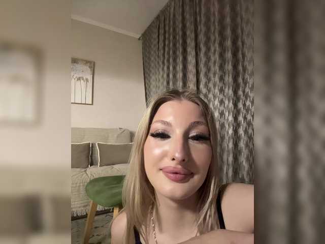 Rabbit2008 live cam on BongaCams