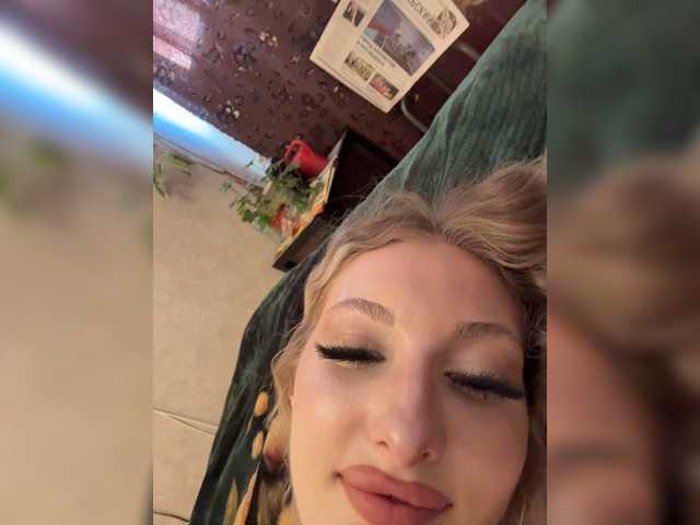 Rabbit2008 live cam on BongaCams