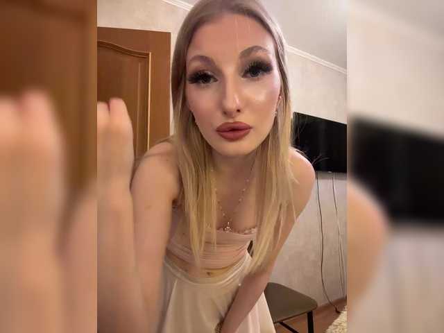 Rabbit2008 live cam on BongaCams