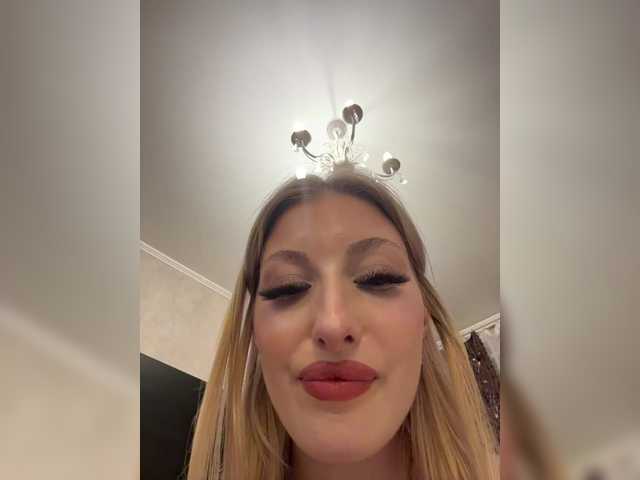 Rabbit2008 live cam on BongaCams