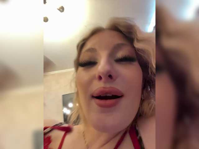 Rabbit2008 live cam on BongaCams