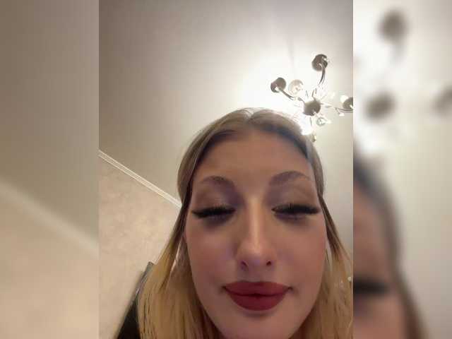 Rabbit2008 live cam on BongaCams