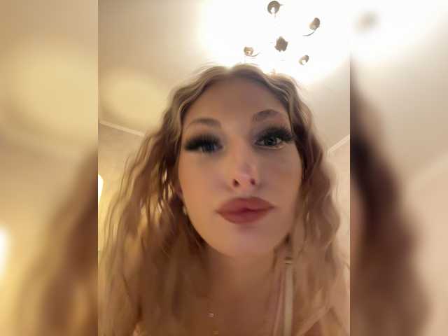Rabbit2008 live cam on BongaCams