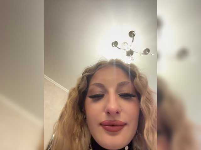Rabbit2008 live cam on BongaCams