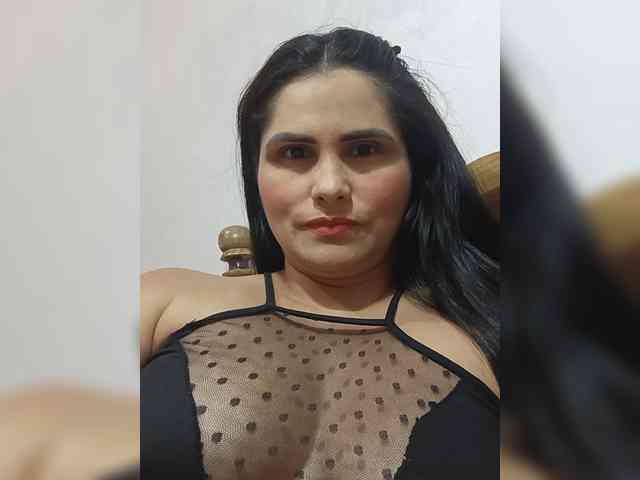 Luna_Pvt webcam