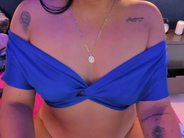 AbbyCarteer live cam on BongaCams