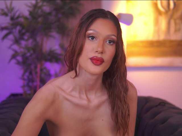 AdaSol live cam on BongaCams