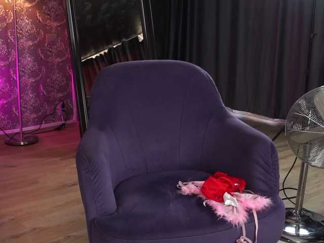 AdaSol live cam on BongaCams