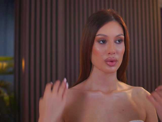 AdaSol live cam on BongaCams