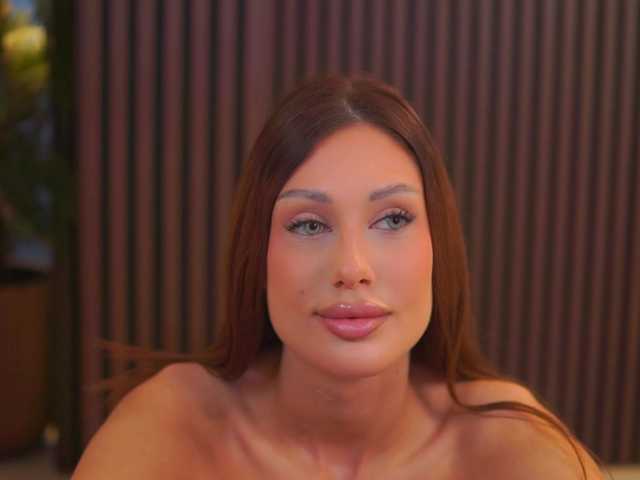 AdaSol live cam on BongaCams