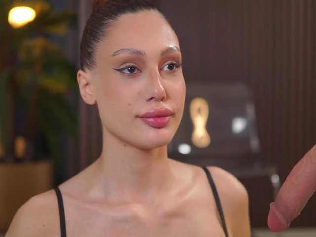 AdaSol live cam on BongaCams