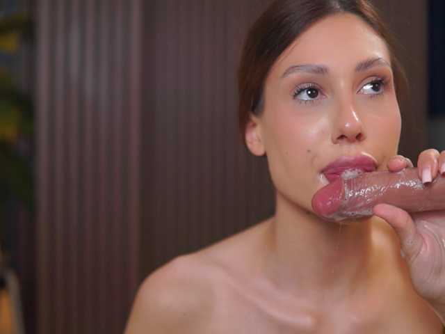 AdaSol live cam on BongaCams