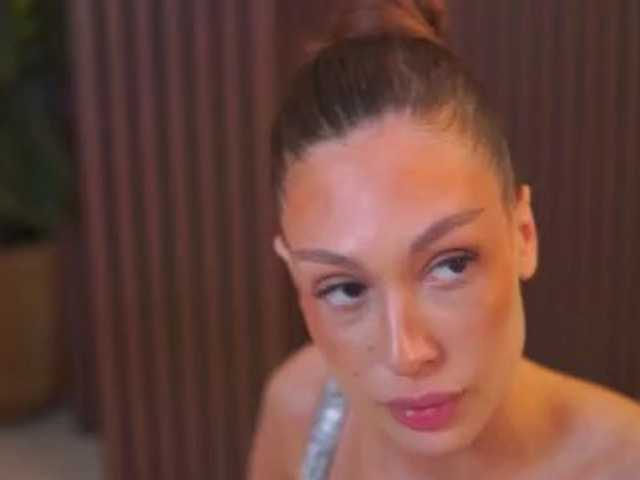 AdaSol live cam on BongaCams