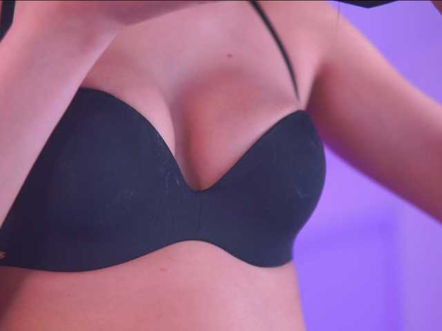 AdaSol live cam on BongaCams