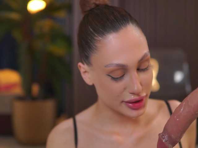 AdaSol live cam on BongaCams