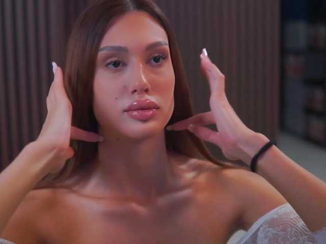 AdaSol live cam on BongaCams