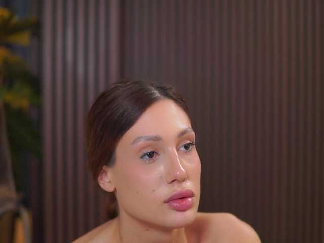 AdaSol live cam on BongaCams