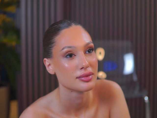 AdaSol live cam on BongaCams