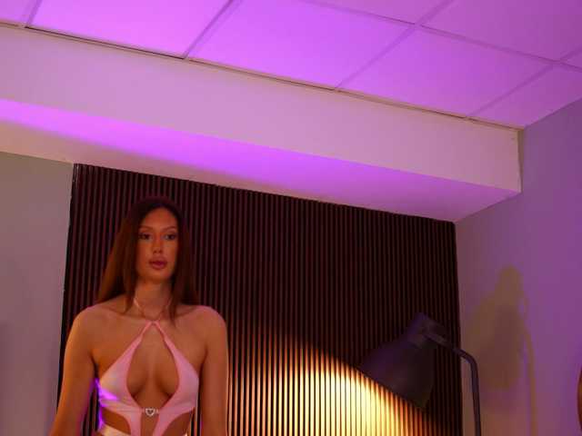 AdaSol live cam on BongaCams