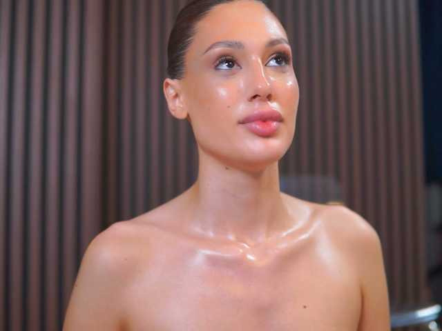 AdaSol live cam on BongaCams