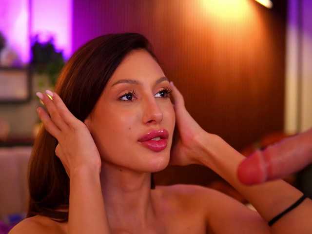 AdaSol live cam on BongaCams