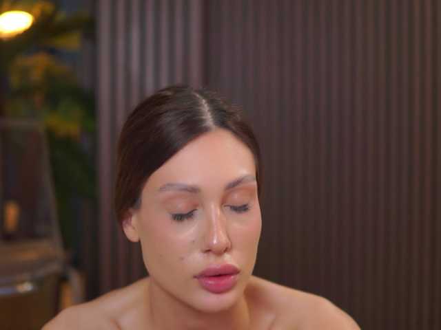 AdaSol live cam on BongaCams