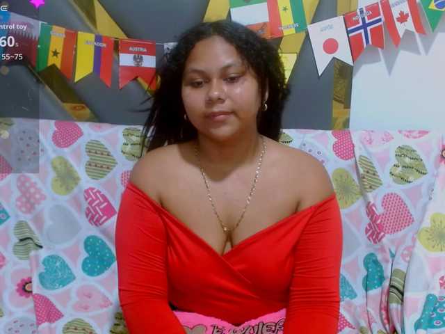 bellacanela live cam on BongaCams