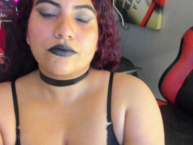 SaraBdsm live webcam show
