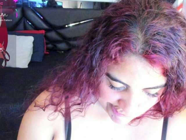 SaraBdsm live webcam show